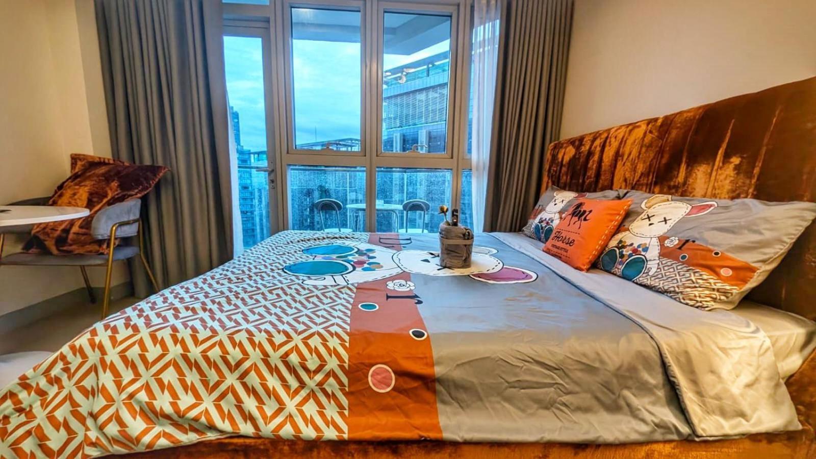 Aparthotel Eg Private House -Bgc Uptown Taguig Zewnętrze zdjęcie