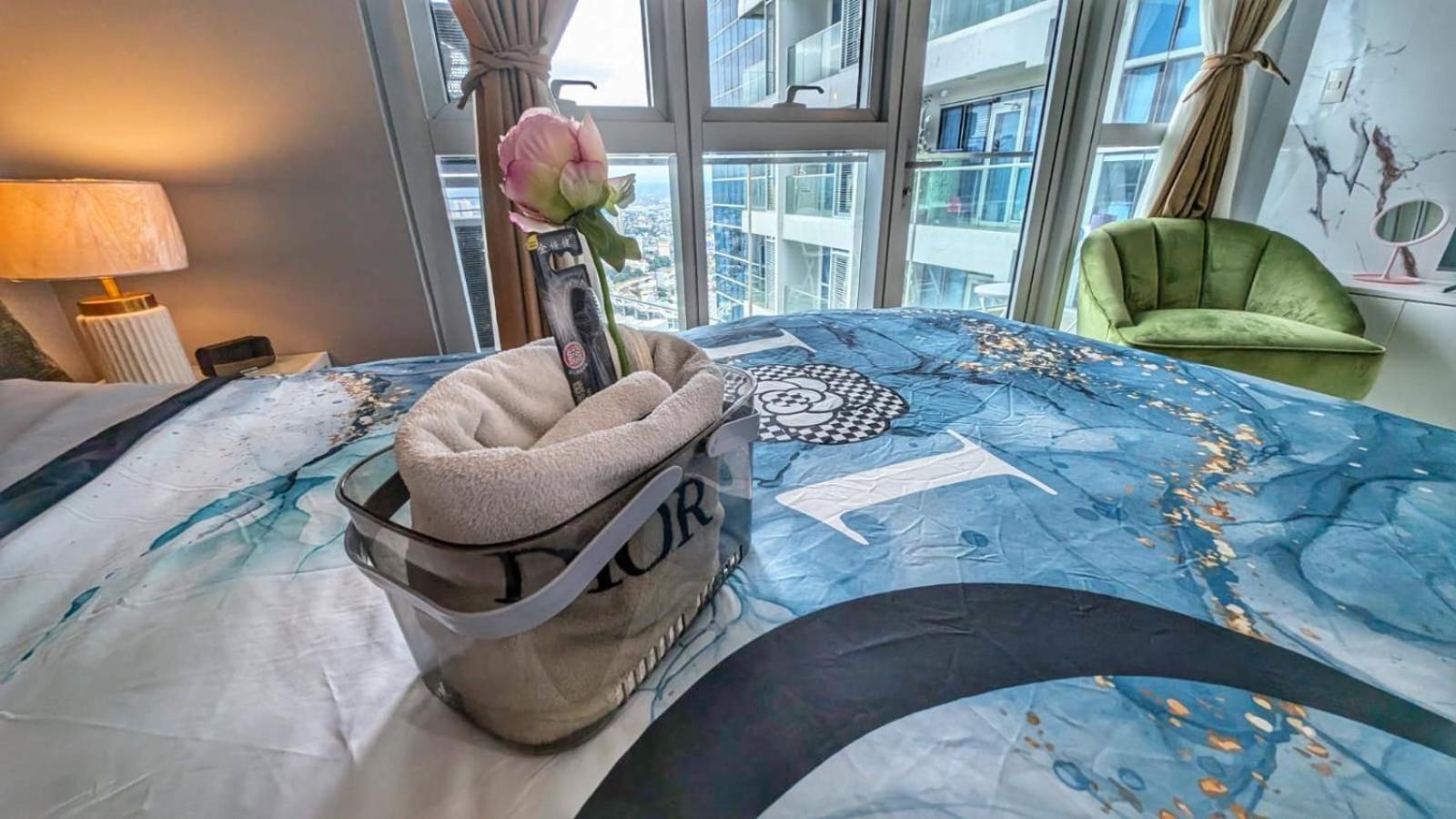 Aparthotel Eg Private House -Bgc Uptown Taguig Zewnętrze zdjęcie