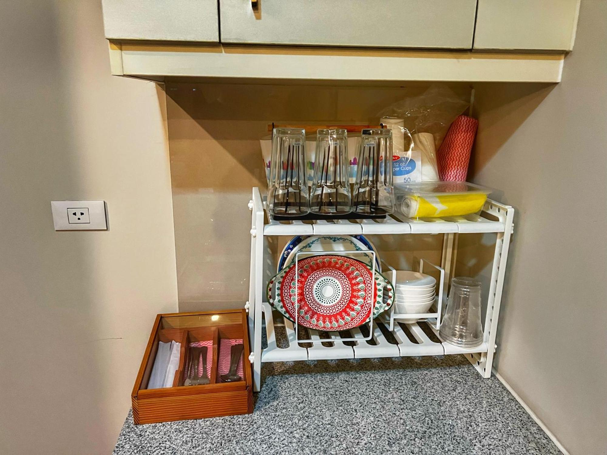 Aparthotel Eg Private House -Bgc Uptown Taguig Zewnętrze zdjęcie